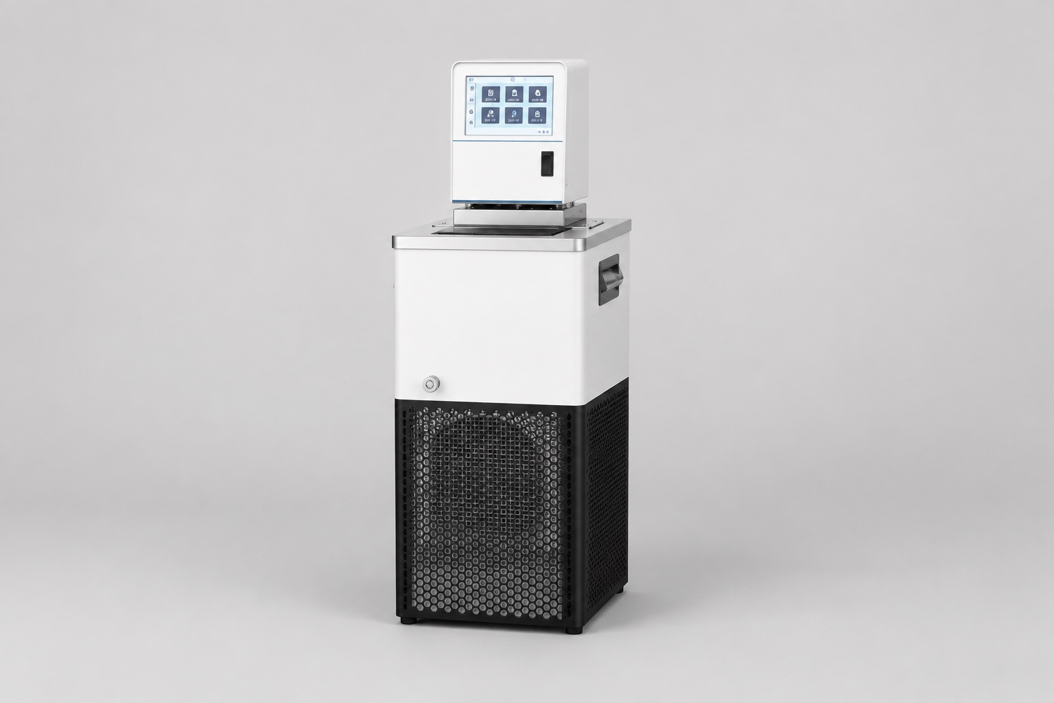 MiniCool sub-zero recirculating chiller pulling a laboratory coolant loop down toward setpoint