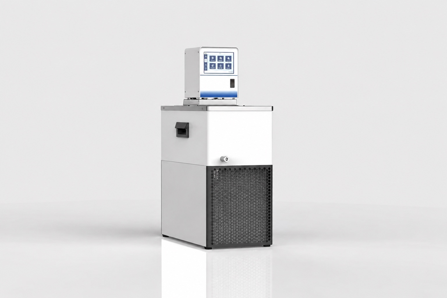MiniCool countertop recirculating chiller with coolant reservoir and front display