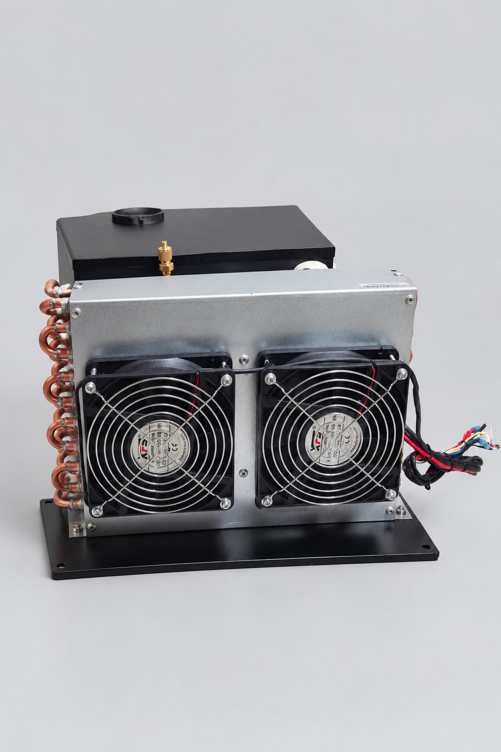 Micro DC Aircon module with condenser coil and fan