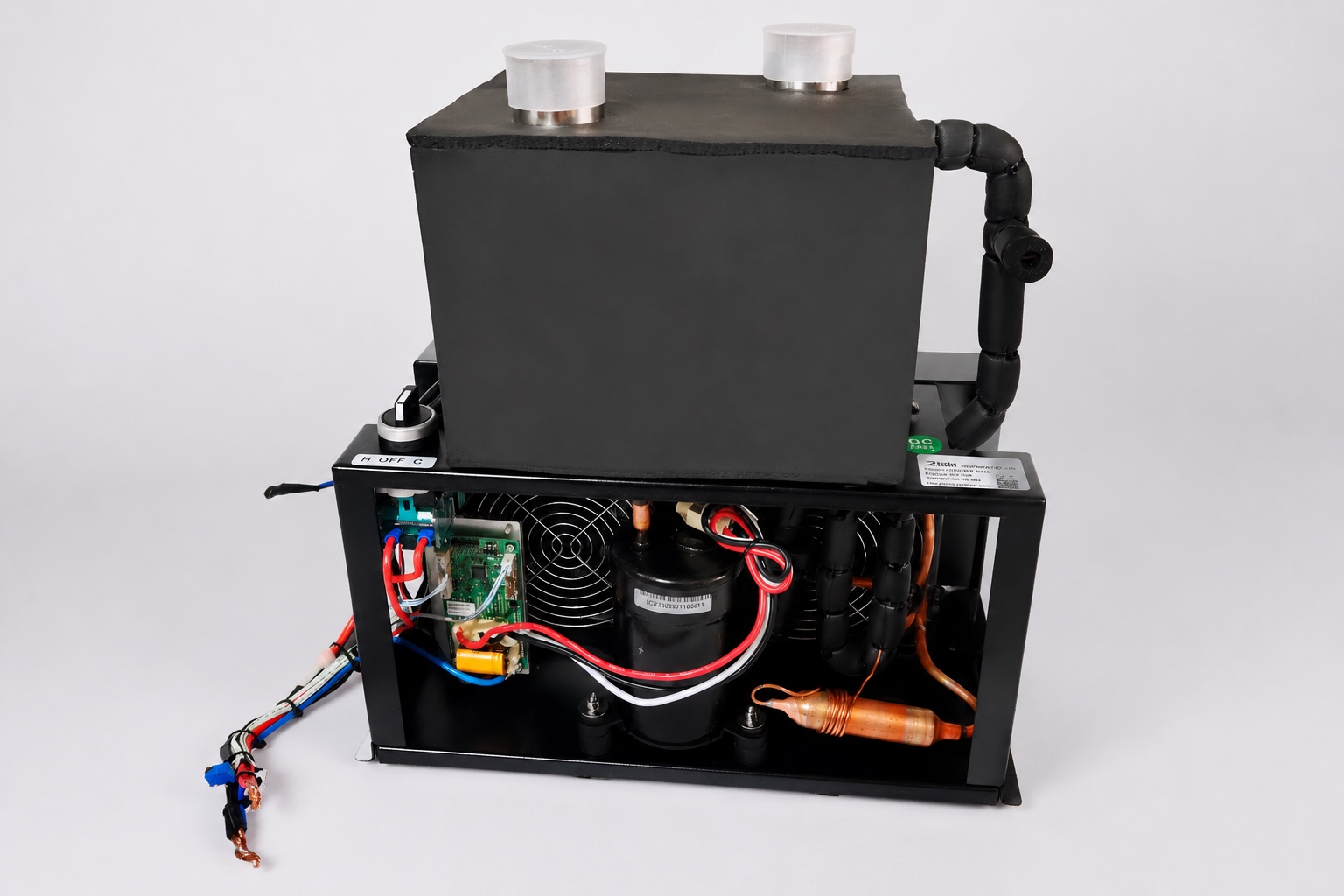 Micro DC air conditioner mounted on a sealed control enclosure