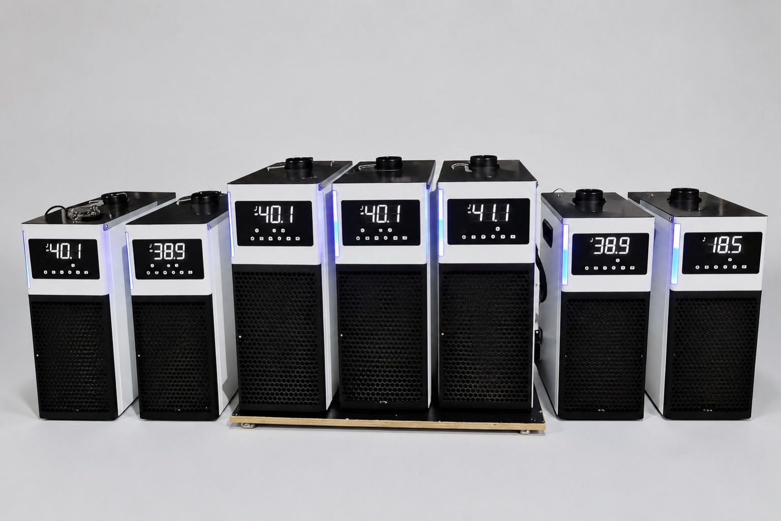 Laboratory chiller and bath circuit configured for deep sub-zero viscosity testing