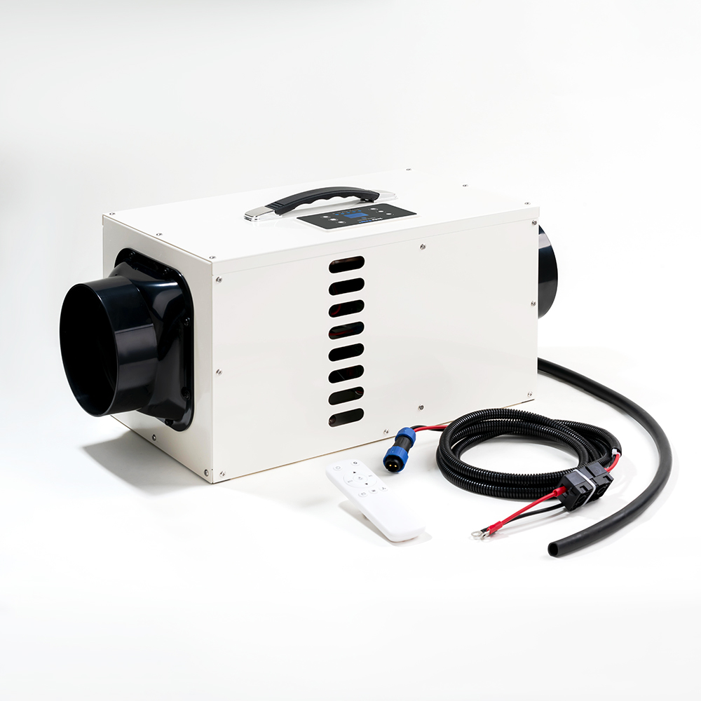 Portable DC air conditioner with outlet, carrying handle and power cable